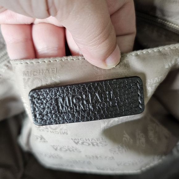 Michael Kors Brown and Cream Jet Set Large Leather Tote Bag - Picture 11 of 11